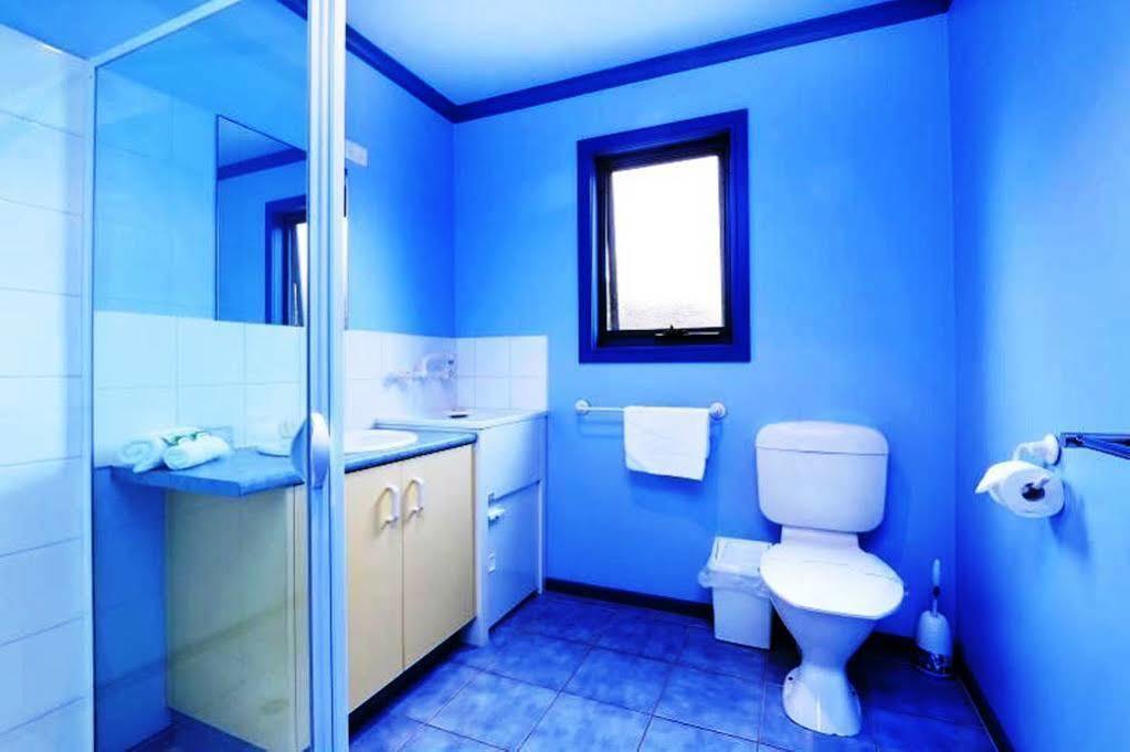 Phillip Island Off-Track Accommodation 카우즈 외부 사진
