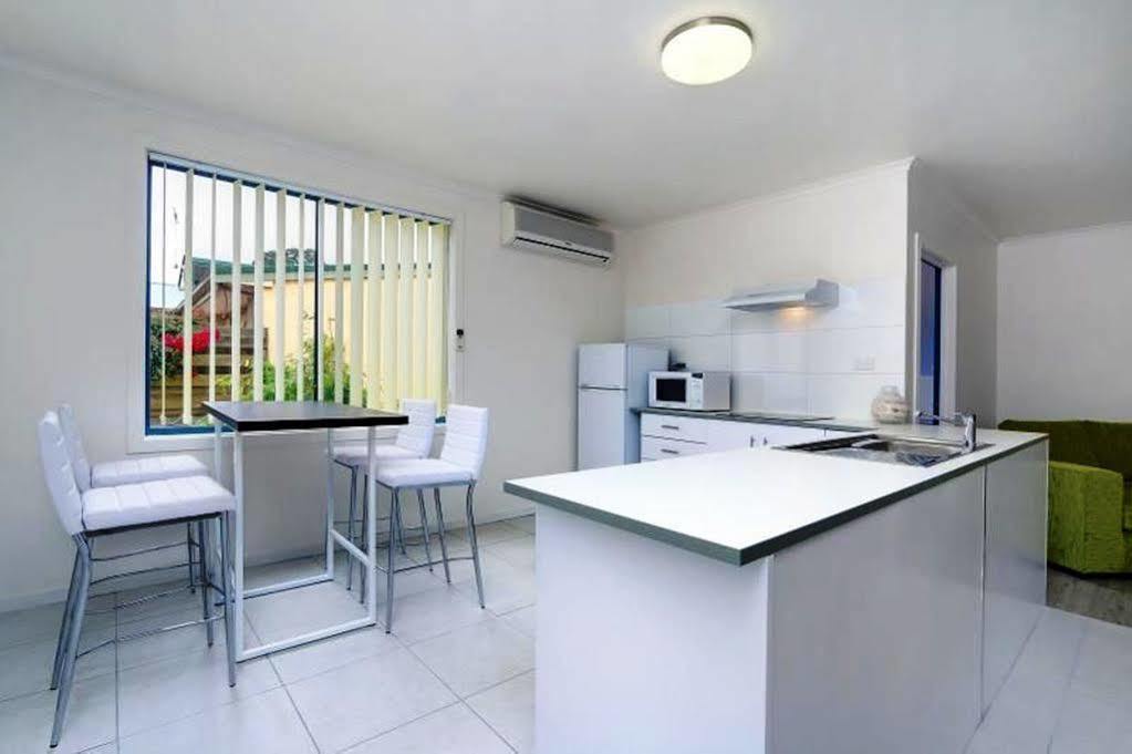Phillip Island Off-Track Accommodation 카우즈 외부 사진