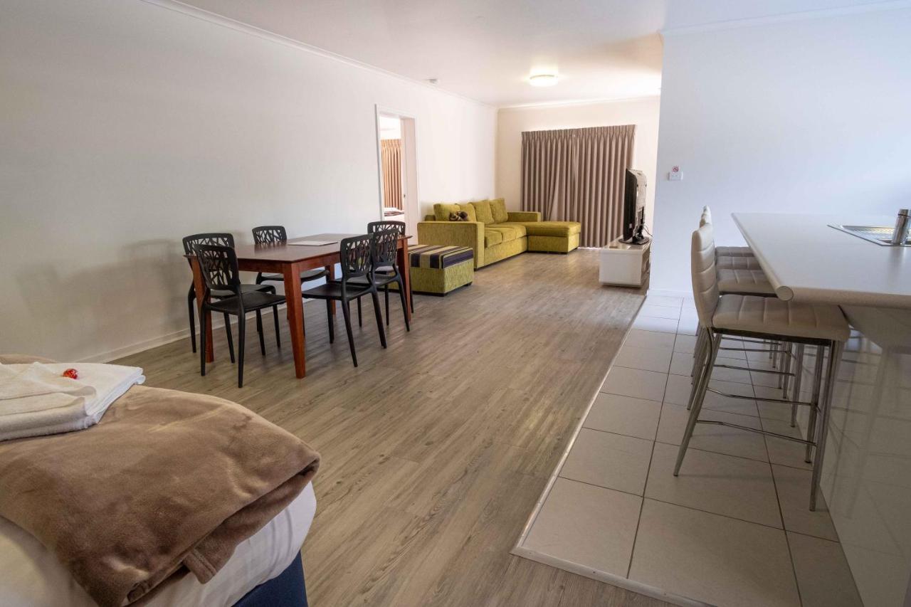 Phillip Island Off-Track Accommodation 카우즈 외부 사진